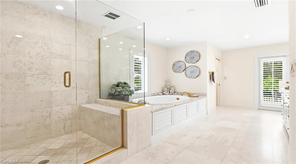 2700 Treasure Ln, Naples, FL 34102 Photo