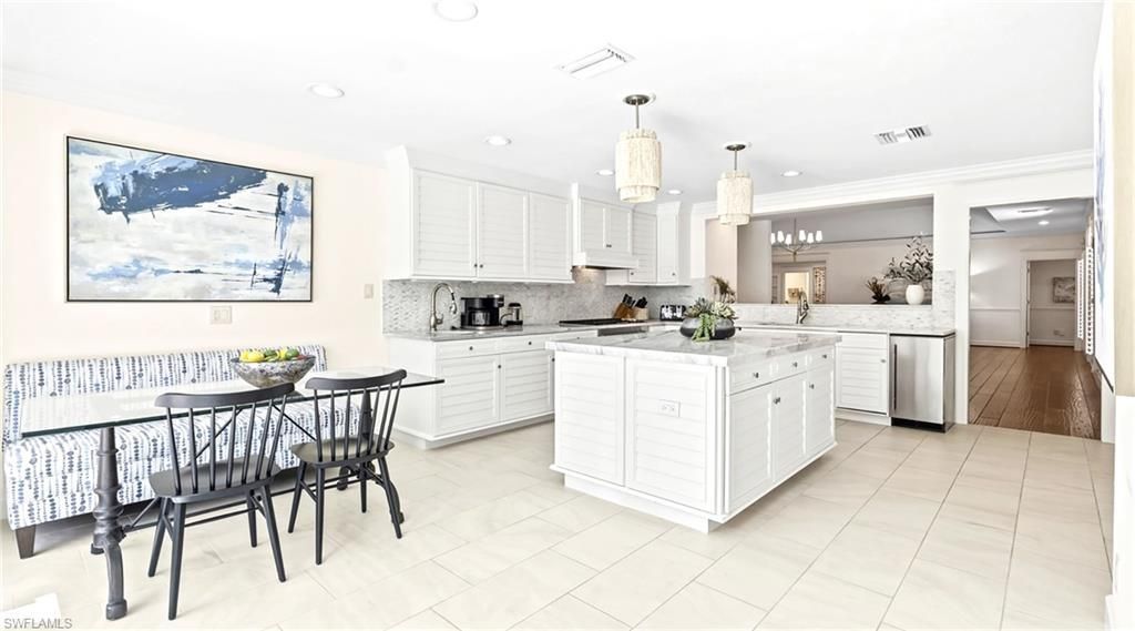 2700 Treasure Ln, Naples, FL 34102 Photo