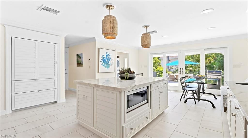 2700 Treasure Ln, Naples, FL 34102 Photo
