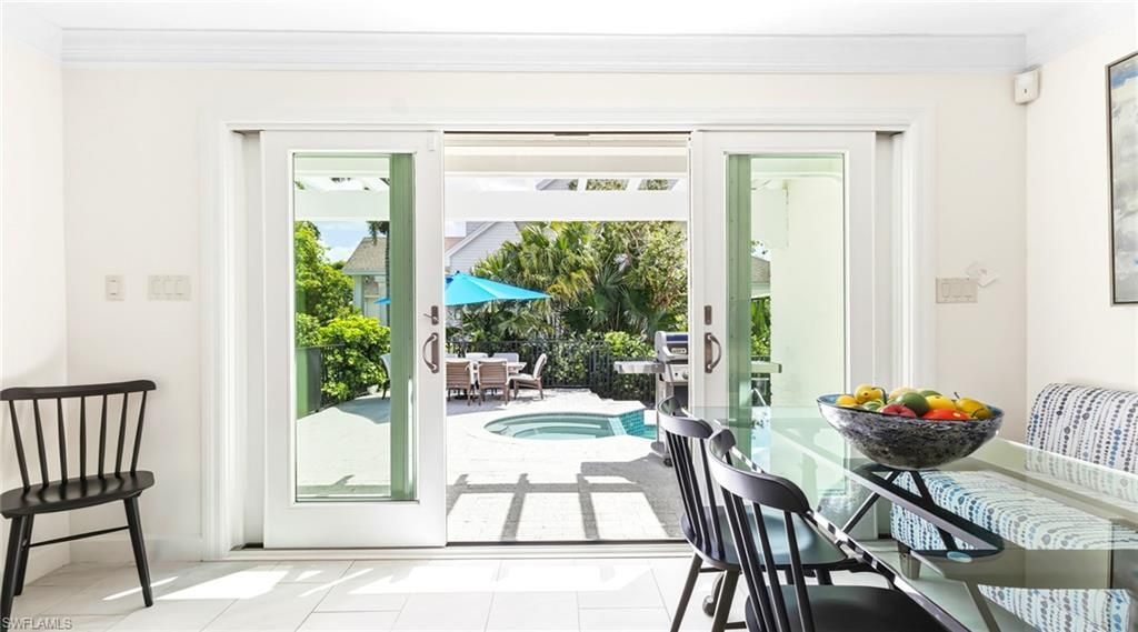 2700 Treasure Ln, Naples, FL 34102 Photo