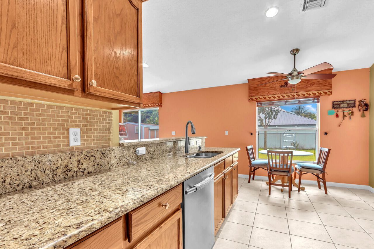 1298 SW Patricia Avenue, Port Saint Lucie, FL 34953 Photo