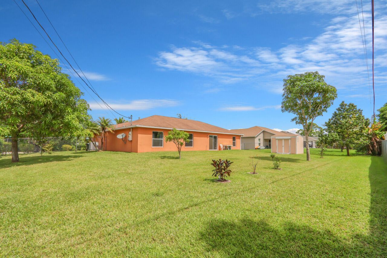 1298 SW Patricia Avenue, Port Saint Lucie, FL 34953 Photo
