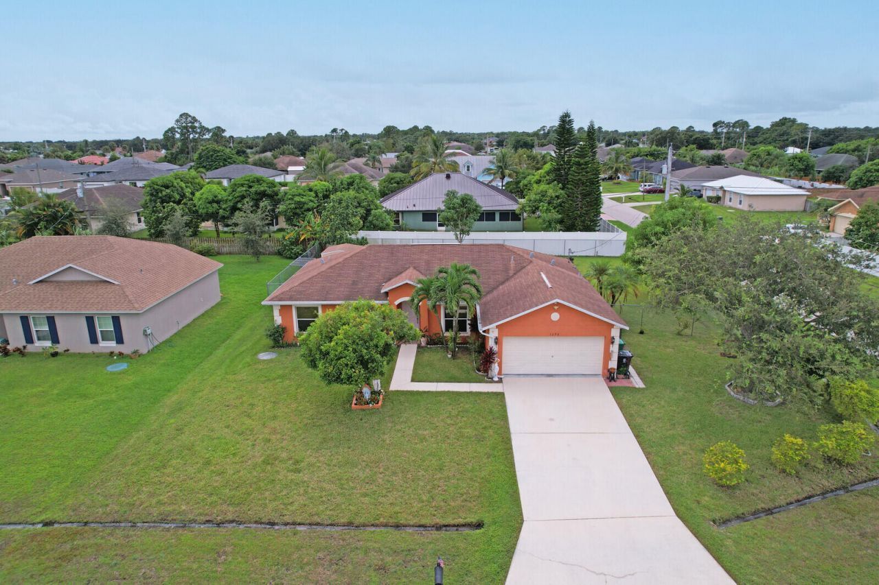 1298 SW Patricia Avenue, Port Saint Lucie, FL 34953 Photo