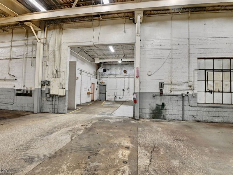 96 E Miller Avenue, Akron, OH 44301 Photo 18