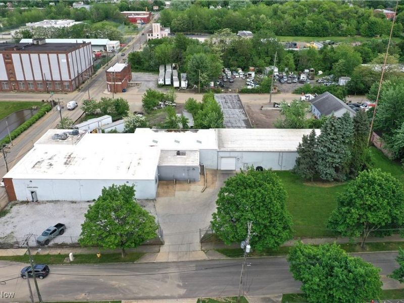 96 E Miller Avenue, Akron, OH 44301 Photo 5