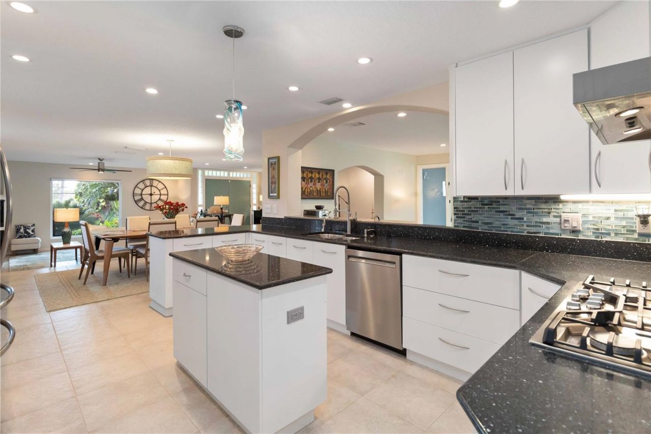 1508 S Riverside Drive, New Smyrna Beach, FL 32168 Photo