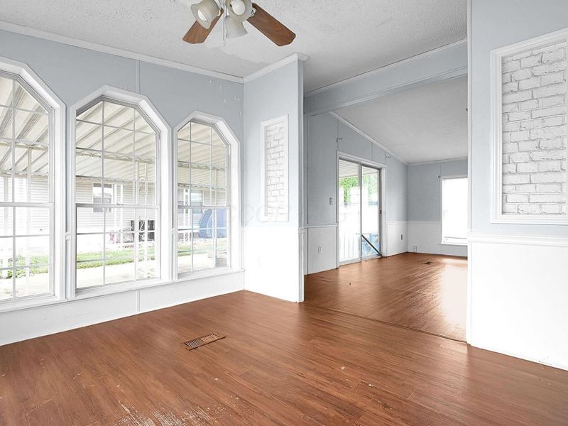 4132 Martinsburg Drive, Columbus, OH 43207 Photo 11