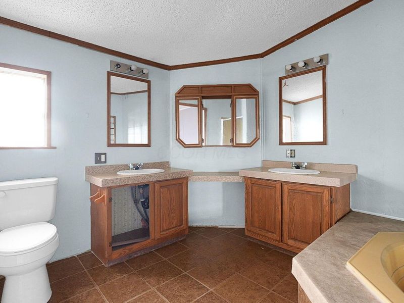 4132 Martinsburg Drive, Columbus, OH 43207 Photo 20