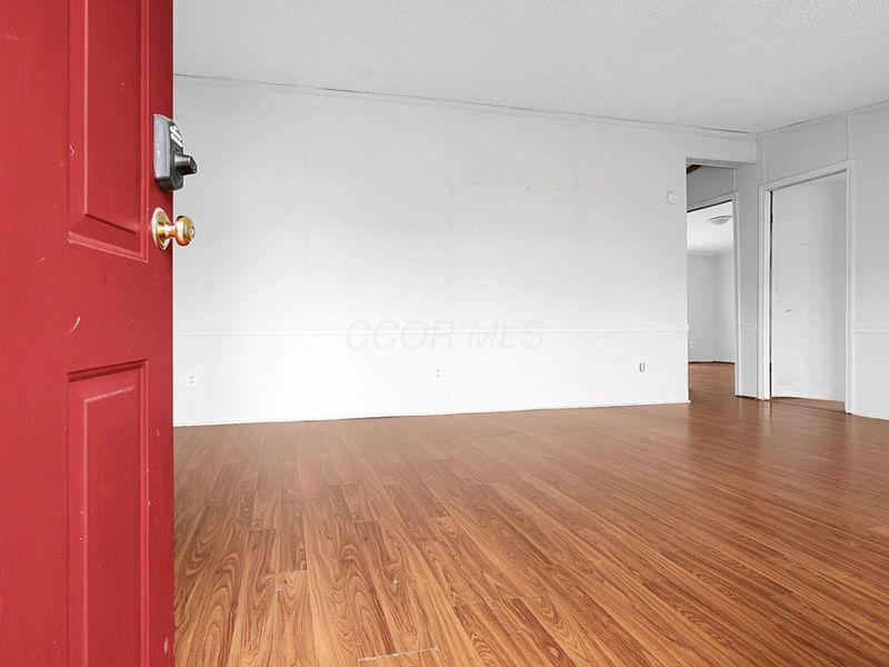 4132 Martinsburg Drive, Columbus, OH 43207 Photo 4