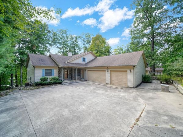 8443 Stephenson, Onsted, MI 49265