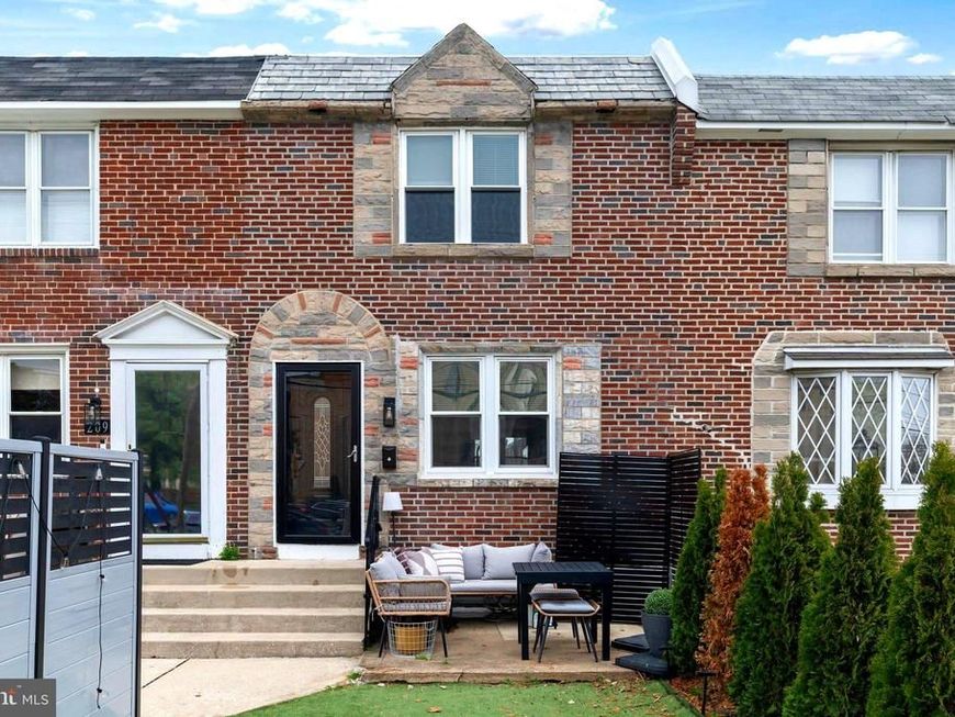 207 N Bishop Avenue, Clifton Heights, PA 19018 Main Photo