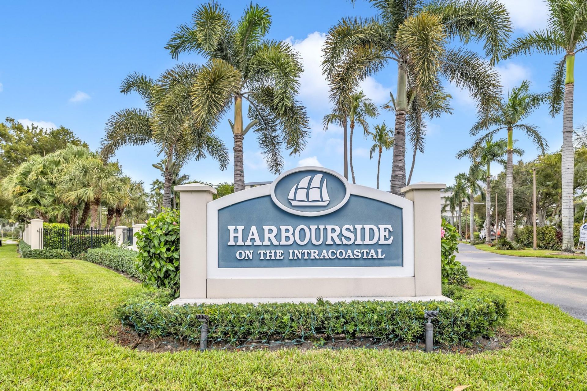 1 Harbourside Dr, Unit 1501, Delray Beach, FL 33483 Photo