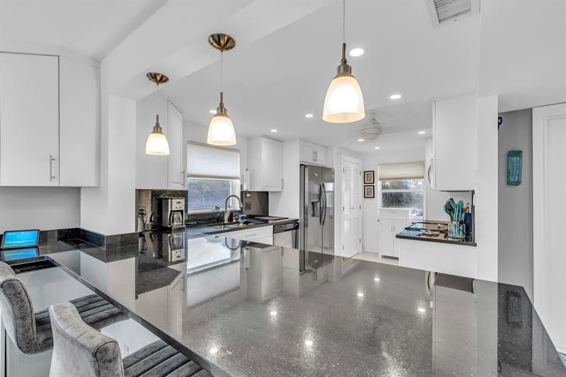 1 Harbourside Dr, Unit 1501, Delray Beach, FL 33483 Photo