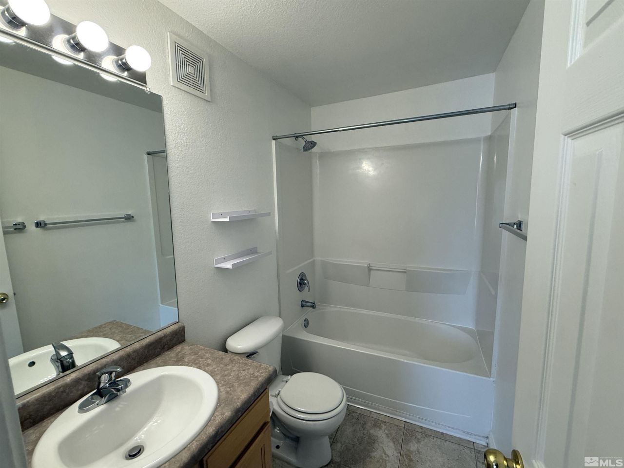 200 Talus Way, Unit #232, Reno, NV 89503 Photo