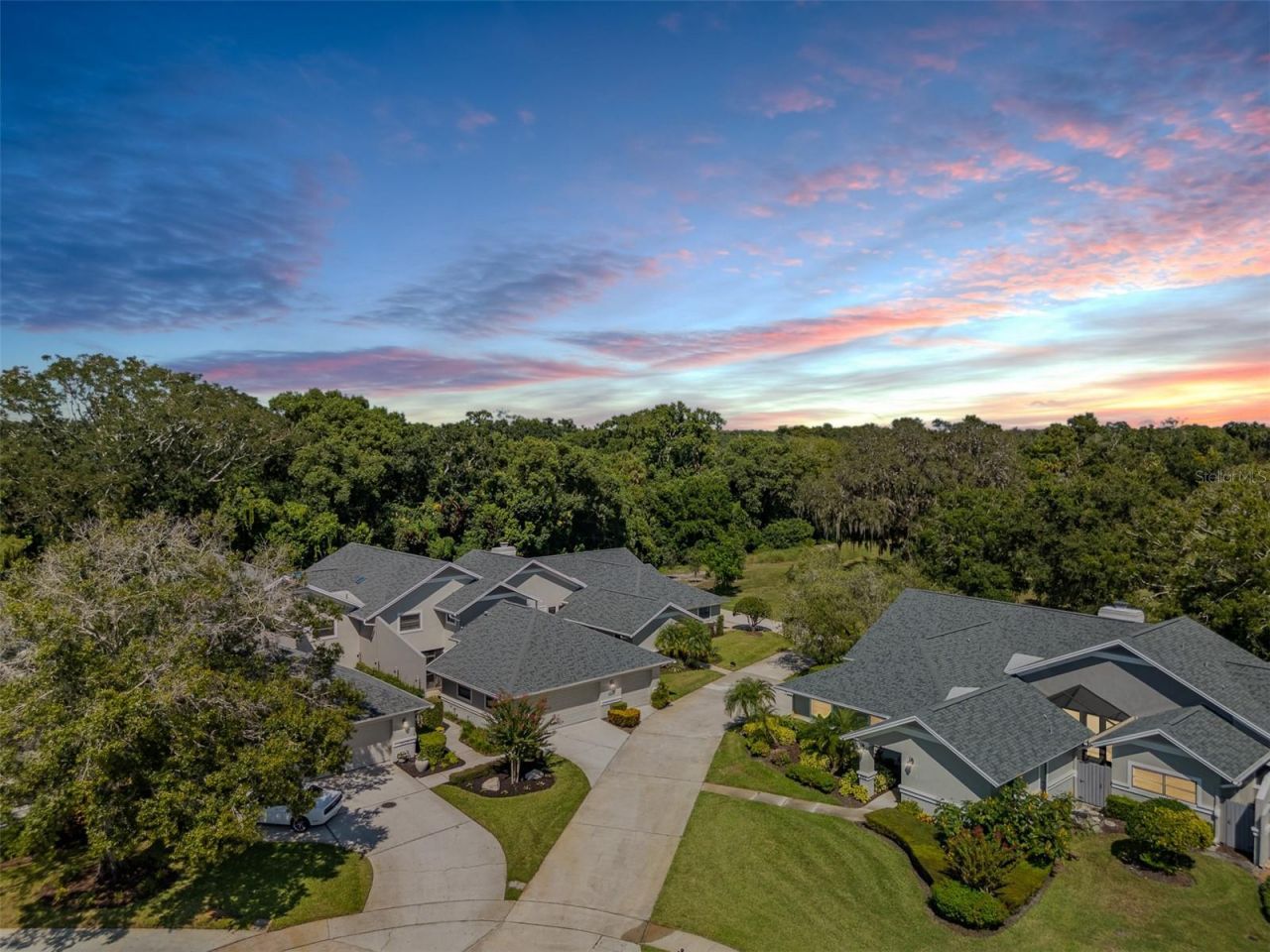 2639 Royal Liverpool Drive, Tarpon Springs, FL 34688 Main Photo