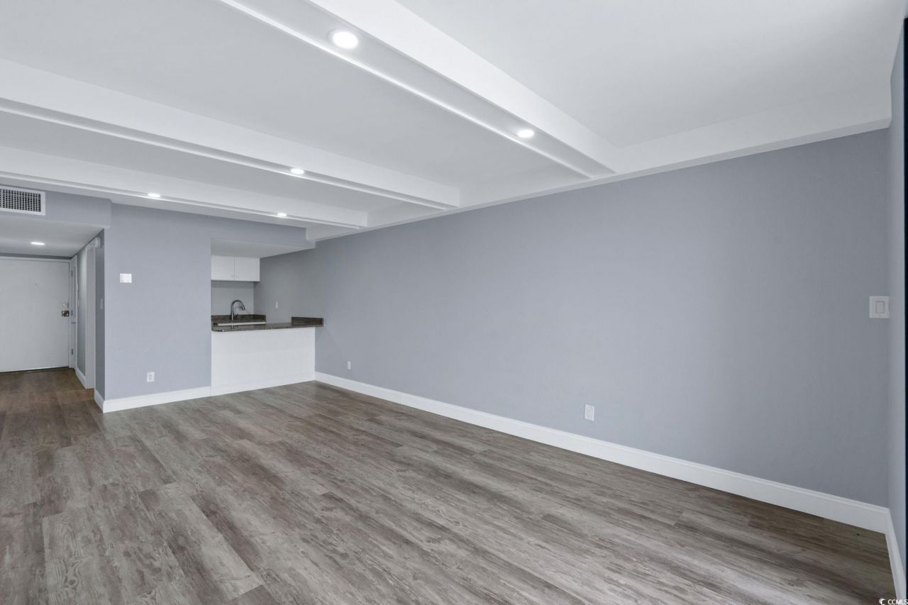 601 Mitchell Dr. Photo 7