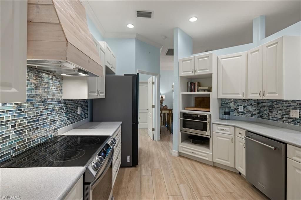 12241 Harry St, Bokeelia, FL 33922 Photo