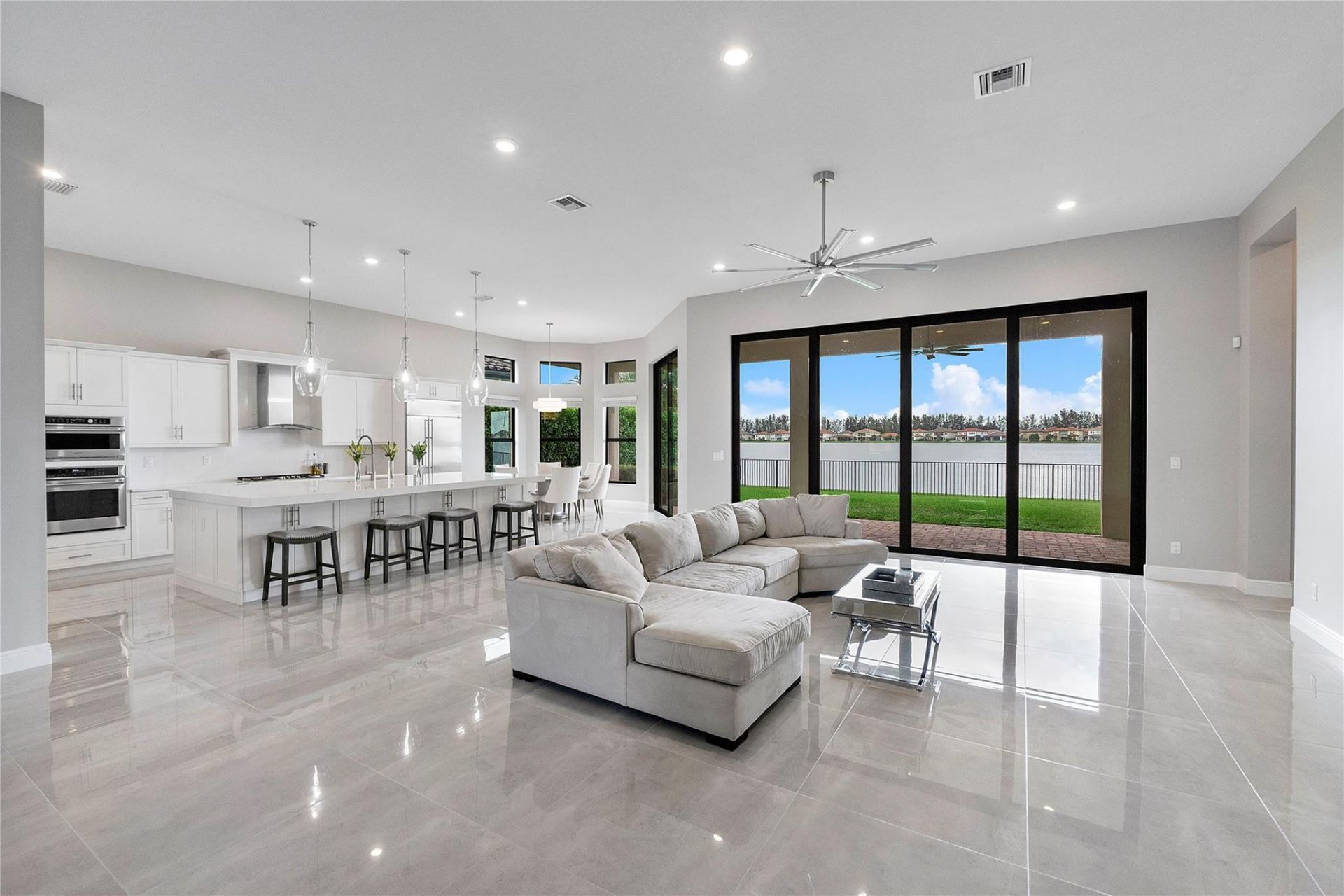 9025 Parkland Bay Drive, Parkland, FL 33076 Photo