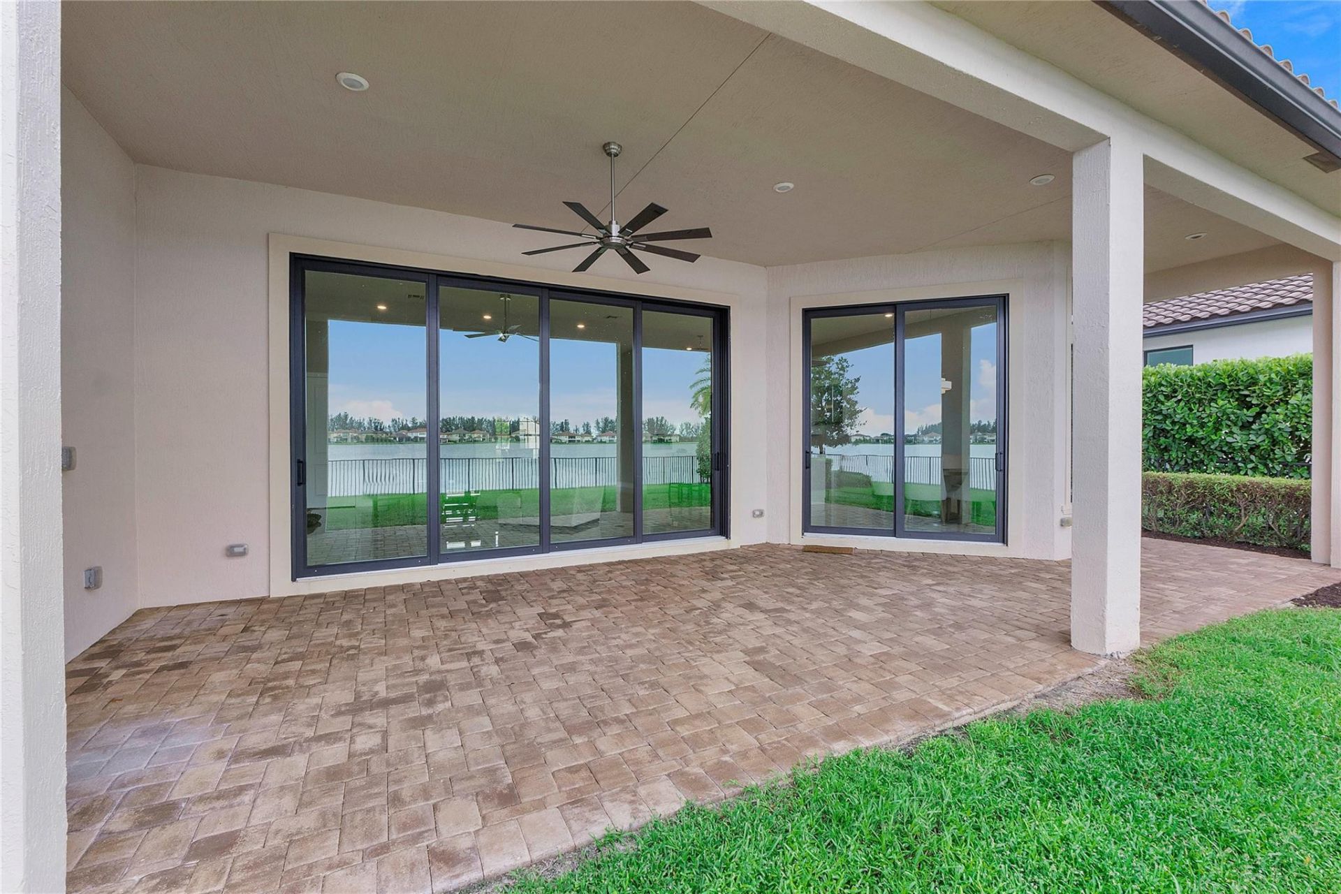 9025 Parkland Bay Drive, Parkland, FL 33076 Photo