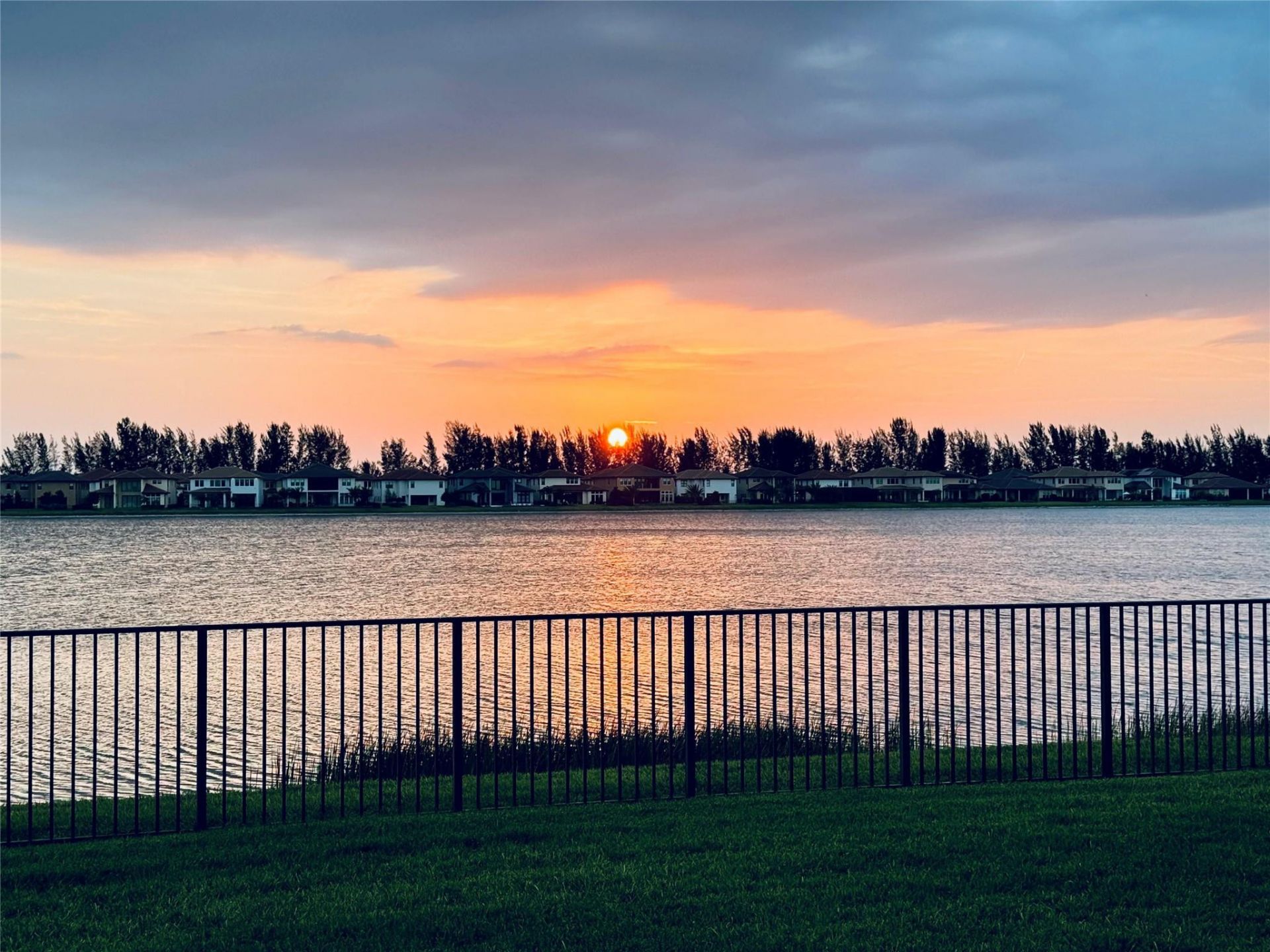 9025 Parkland Bay Drive, Parkland, FL 33076 Photo