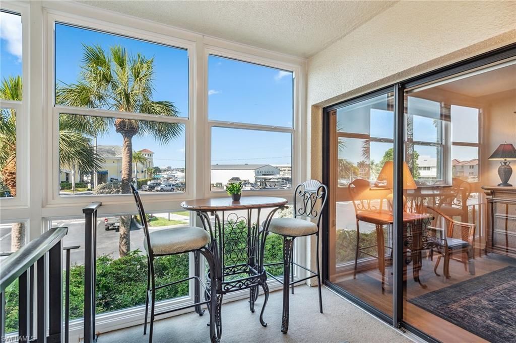 807 River Point Dr, Unit 105D, Naples, FL 34102 Photo