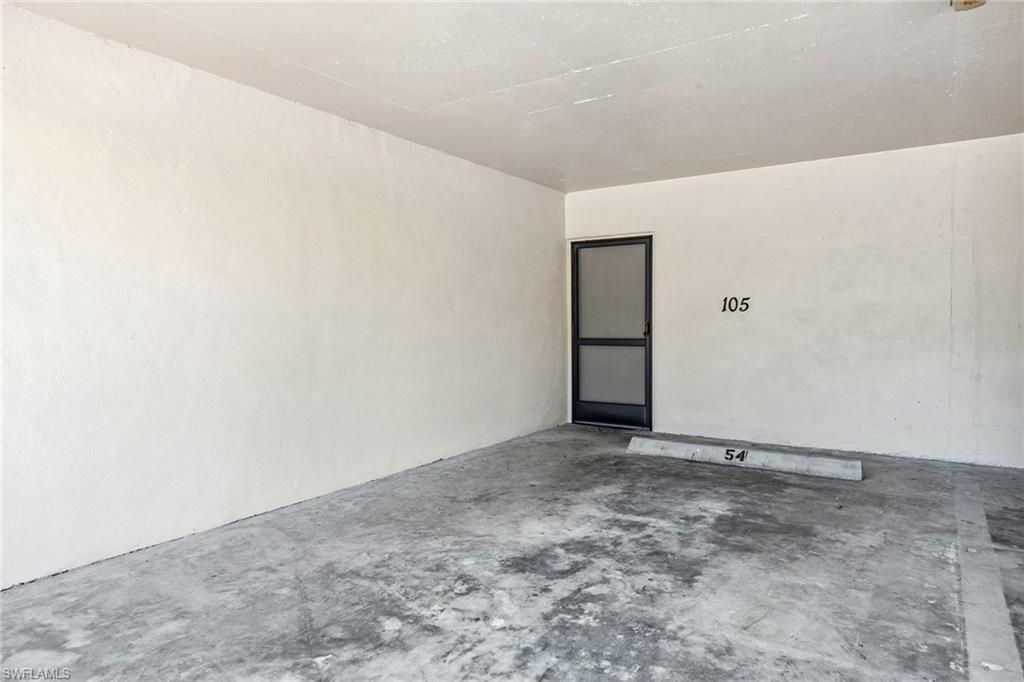 807 River Point Dr, Unit 105D, Naples, FL 34102 Photo