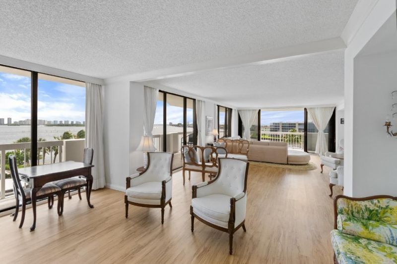 115 Lakeshore Drive, Unit 547, North Palm Beach, FL 33408 Photo