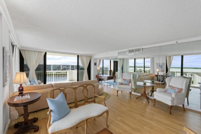 115 Lakeshore Drive, Unit 547, North Palm Beach, FL 33408 Photo