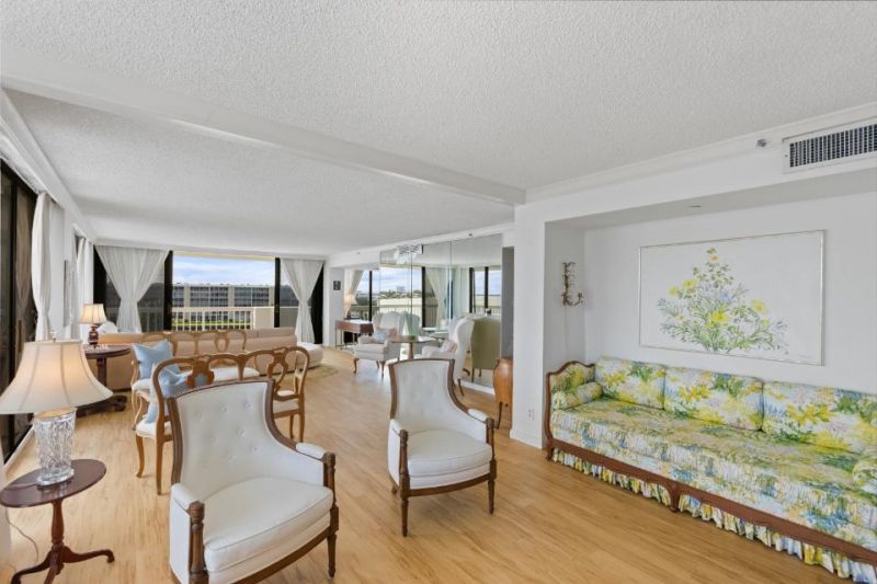 115 Lakeshore Drive, Unit 547, North Palm Beach, FL 33408 Photo