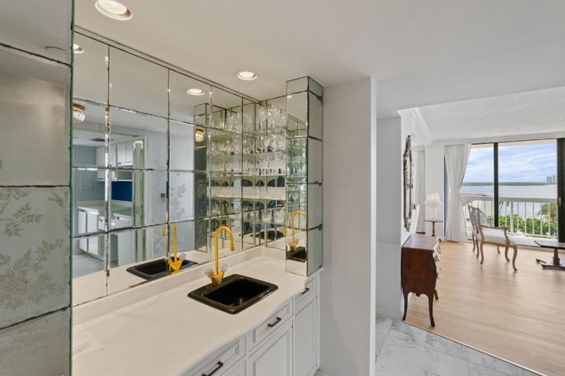 115 Lakeshore Drive, Unit 547, North Palm Beach, FL 33408 Photo