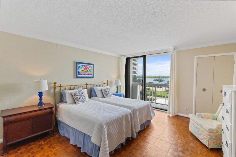 115 Lakeshore Drive, Unit 547, North Palm Beach, FL 33408 Photo