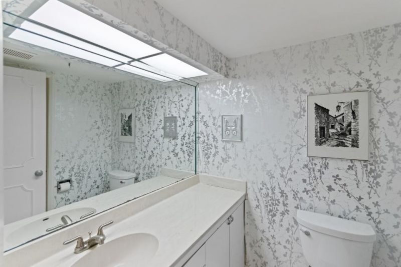 115 Lakeshore Drive, Unit 547, North Palm Beach, FL 33408 Photo