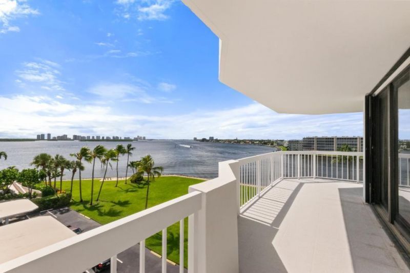 115 Lakeshore Drive, Unit 547, North Palm Beach, FL 33408 Photo