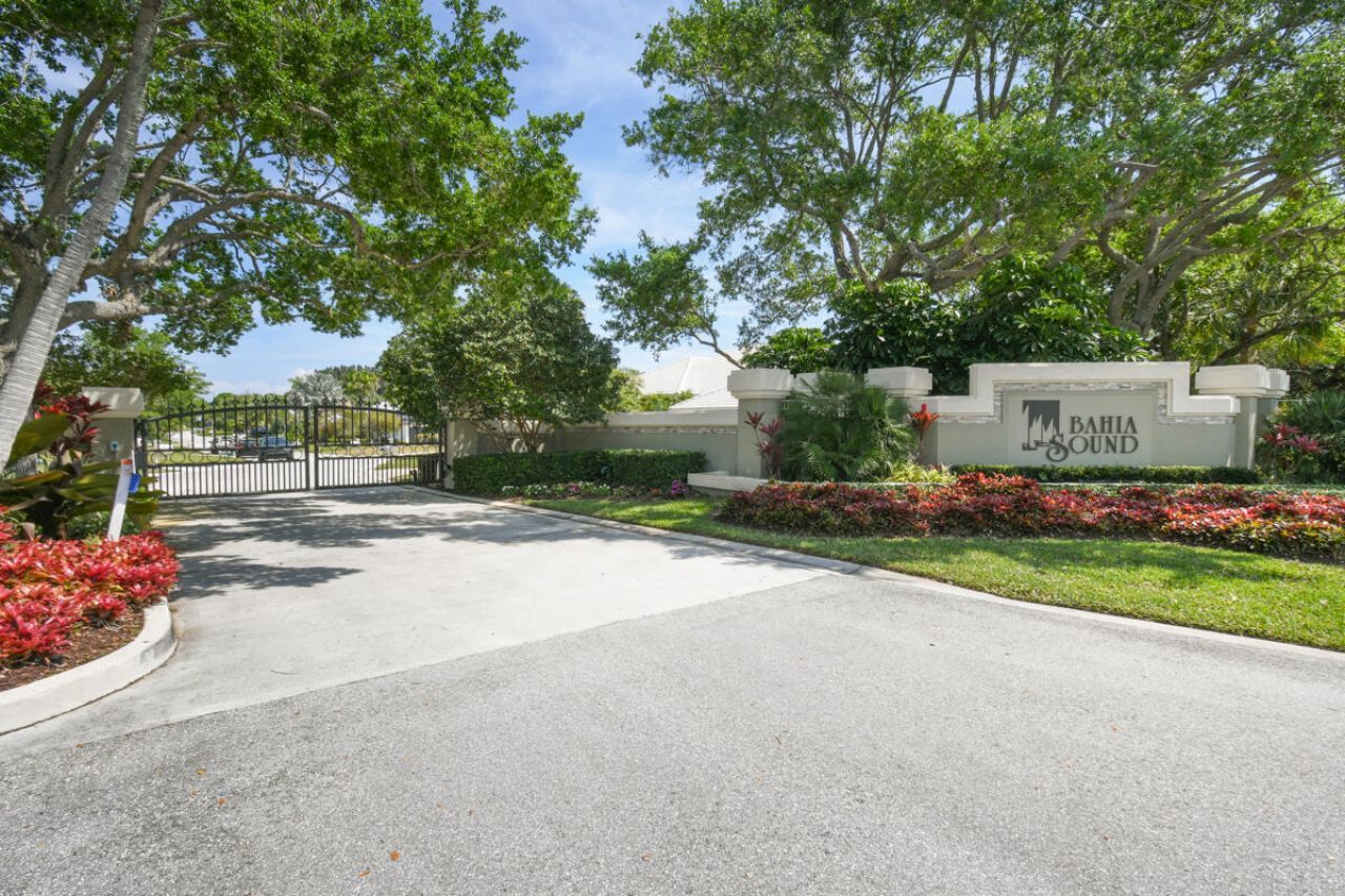 7831 SE Windjammer Way, Hobe Sound, FL 33455 Photo