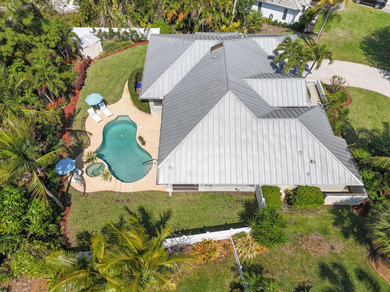 7831 SE Windjammer Way, Hobe Sound, FL 33455 Photo