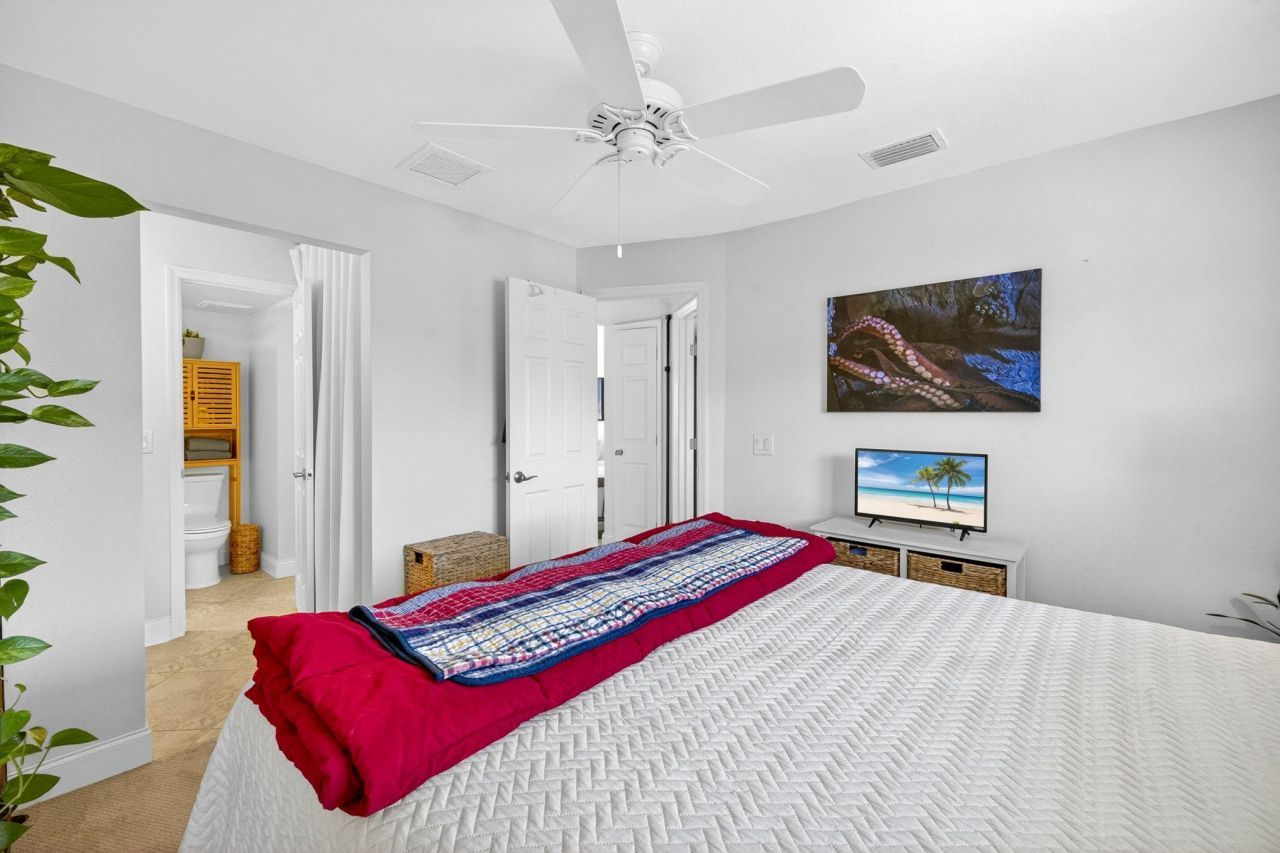 1250 Tennisplace Ct, Unit B34, Sanibel, FL 33957 Photo