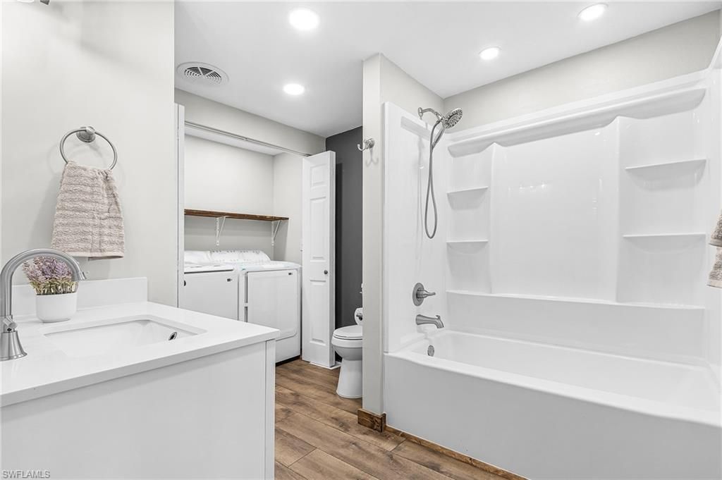 161 W Hampton Dr, Fort Myers, FL 33908 Photo