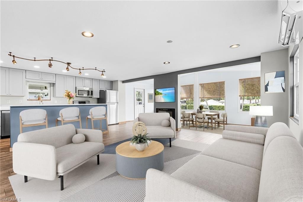 161 W Hampton Dr, Fort Myers, FL 33908 Photo