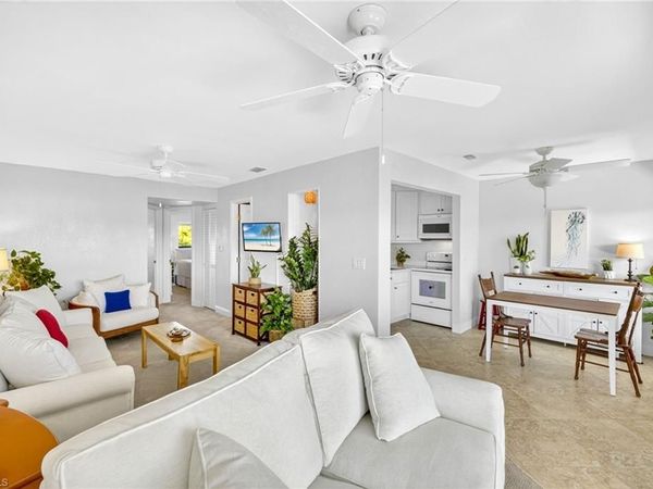 1250 Tennisplace CT, Unit B34, SANIBEL, FL 33957