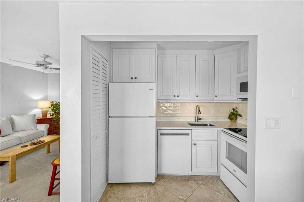 1250 Tennisplace Ct, Unit B34, Sanibel, FL 33957 Photo