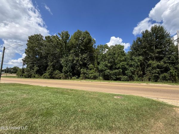 733 NE Industrial Park Road, Brookhaven, MS 39601