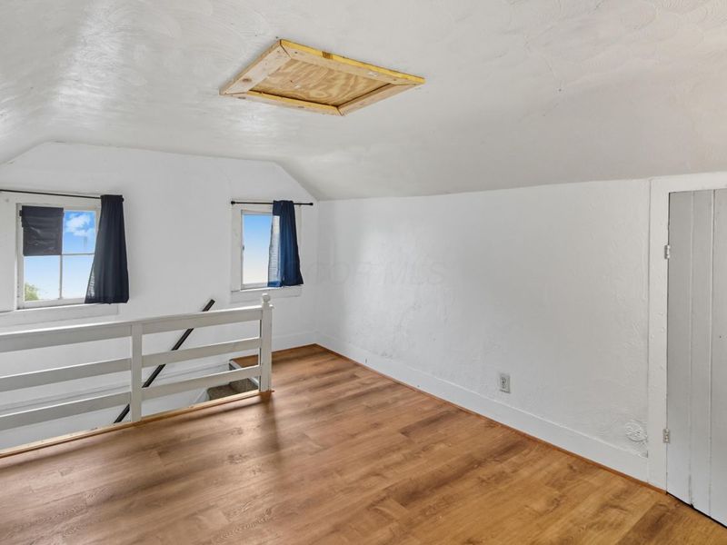 101 W 2nd Street, Frazeysburg, OH 43822 Photo 14