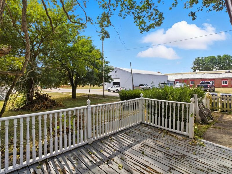 101 W 2nd Street, Frazeysburg, OH 43822 Photo 23