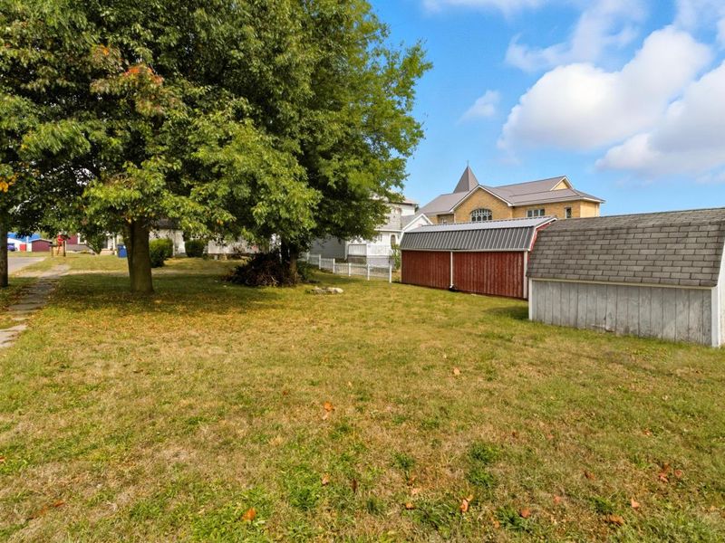 101 W 2nd Street, Frazeysburg, OH 43822 Photo 26