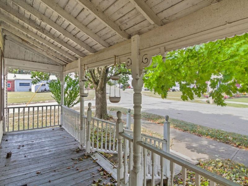 101 W 2nd Street, Frazeysburg, OH 43822 Photo 32