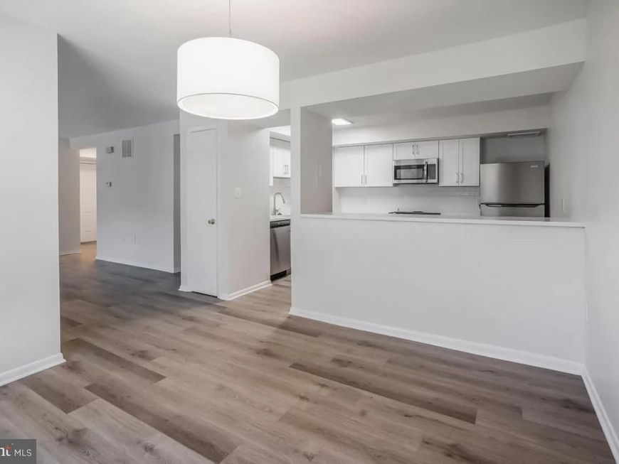 1699 Yale Place, Unit 4BR-1619, Rockville, MD 20850 Main Photo