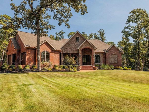 1155 Mountain Ridge Rd, Batesville, AR 72501