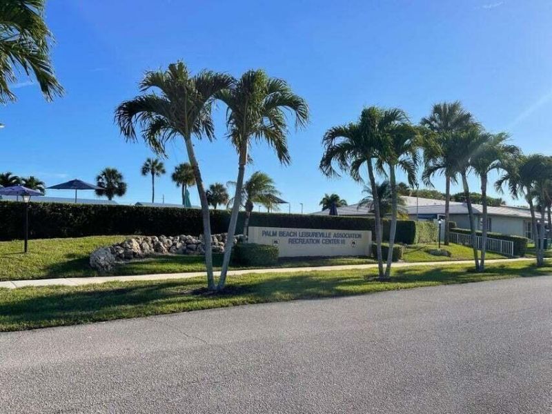 1117 Lake Terrace, Unit F-210, Boynton Beach, FL 33426 Photo
