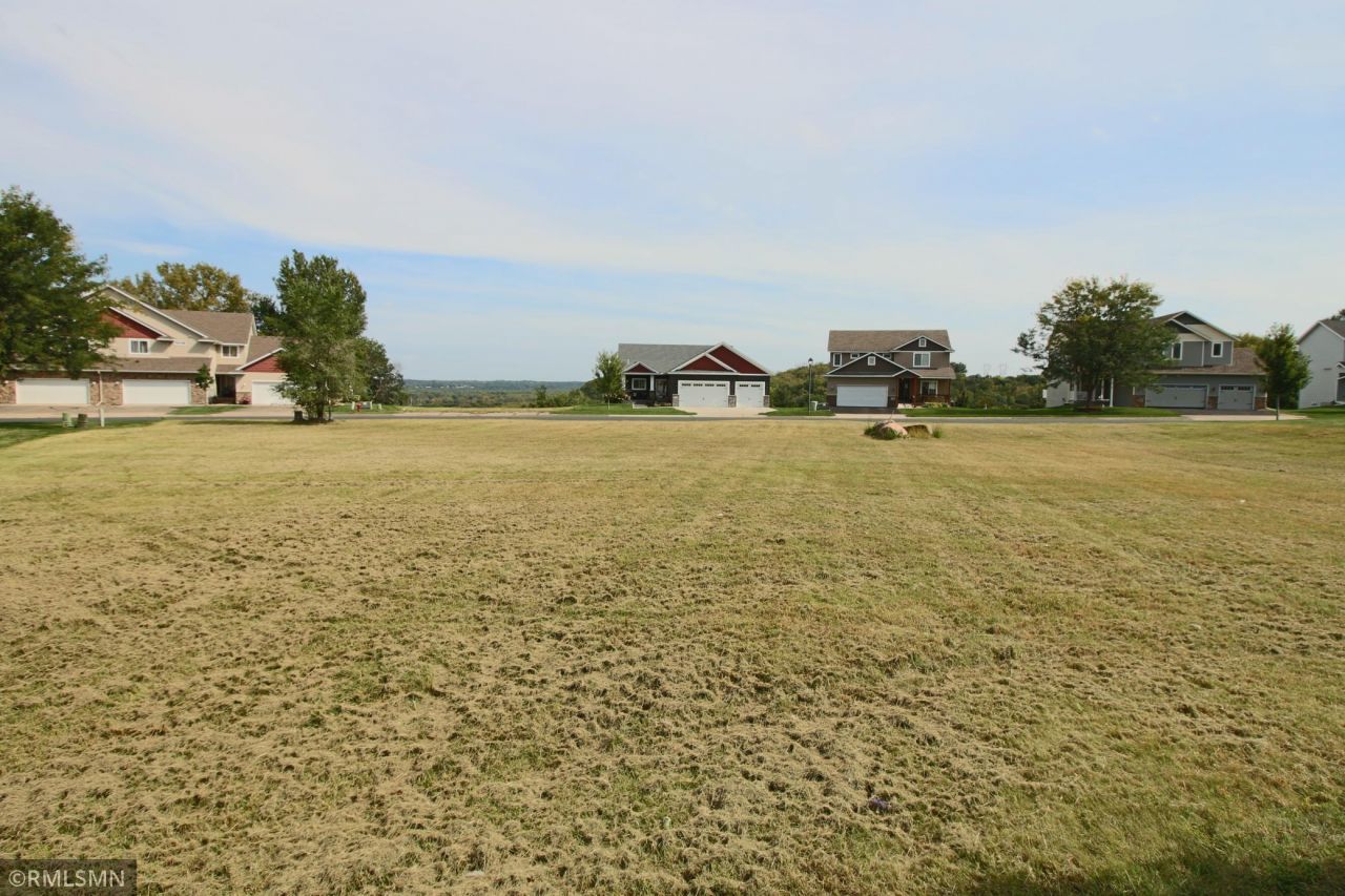 2452 Rushmore Road, Hastings, MN 55033 Main Photo