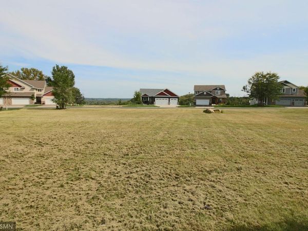 2452 Rushmore Road, Hastings, MN 55033